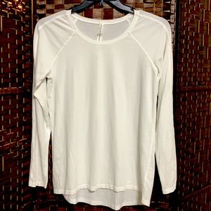 Lululemon white long sleeve shirt tunic size 6 loose fitting